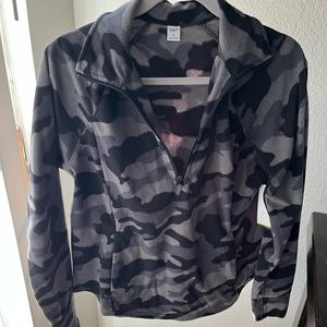 Fleece black/grey camouflage jacket